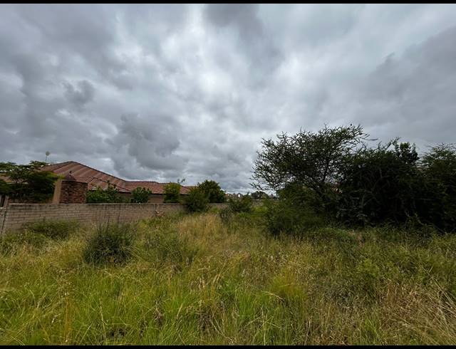 1,184M² VACANT LAND FOR SALE IN SERALA VIEW